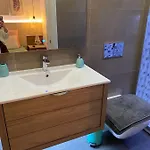 Apartment Light Wave Center 50m *