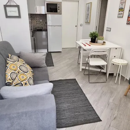 Light Wave Center 50m * Nazaré