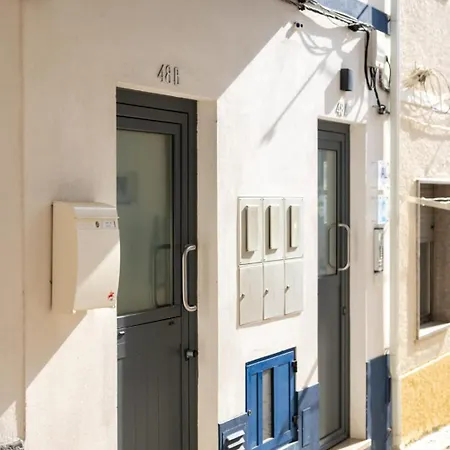 Light Wave Nazare Suite 50M Beach דירה *