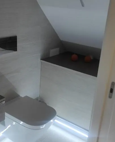 Light Wave Center 50m *